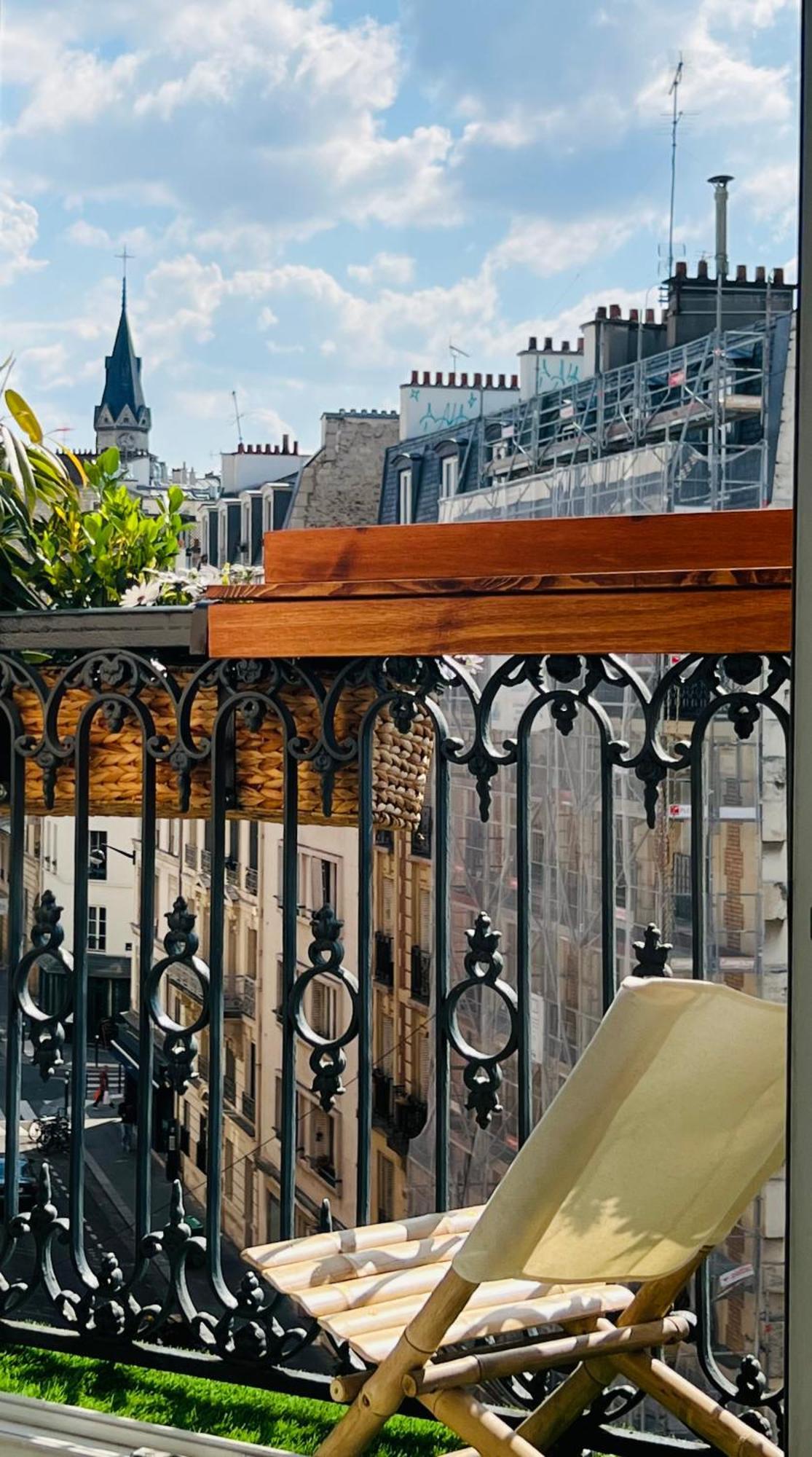 Suite Vue Montmartre & Balcon ปารีส ภายนอก รูปภาพ